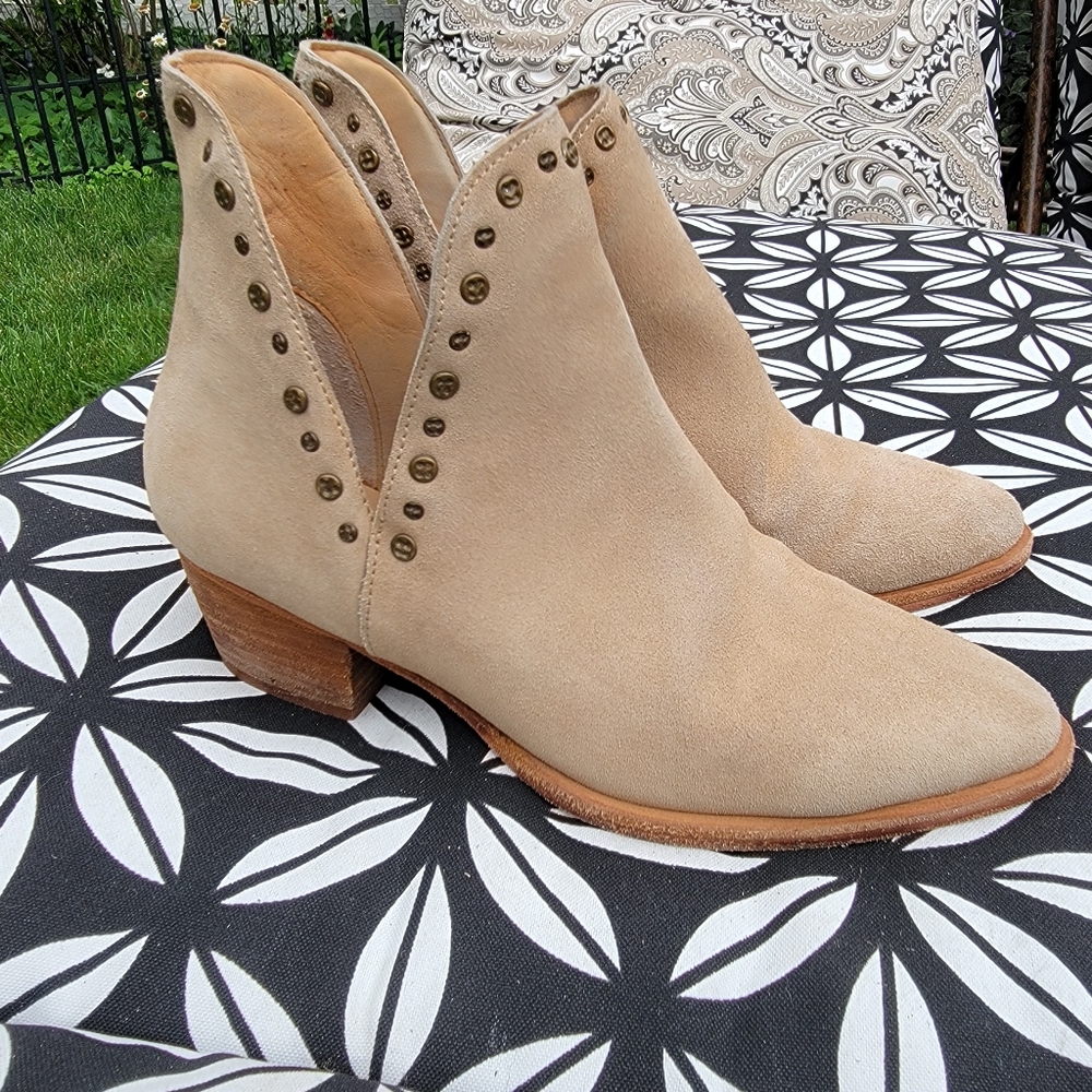 Free People Double V Studded booties